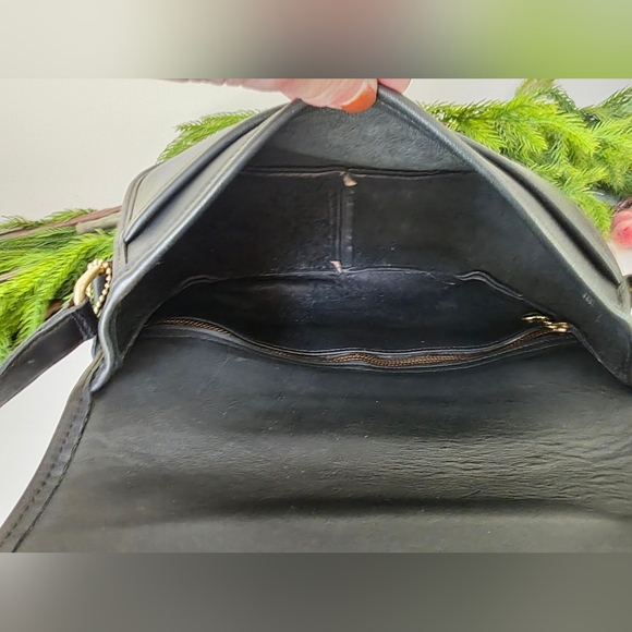 Vintage Coach Geometric Vista Crossbody/Shoulder Bag In Black Leather - Picture 11 of 15